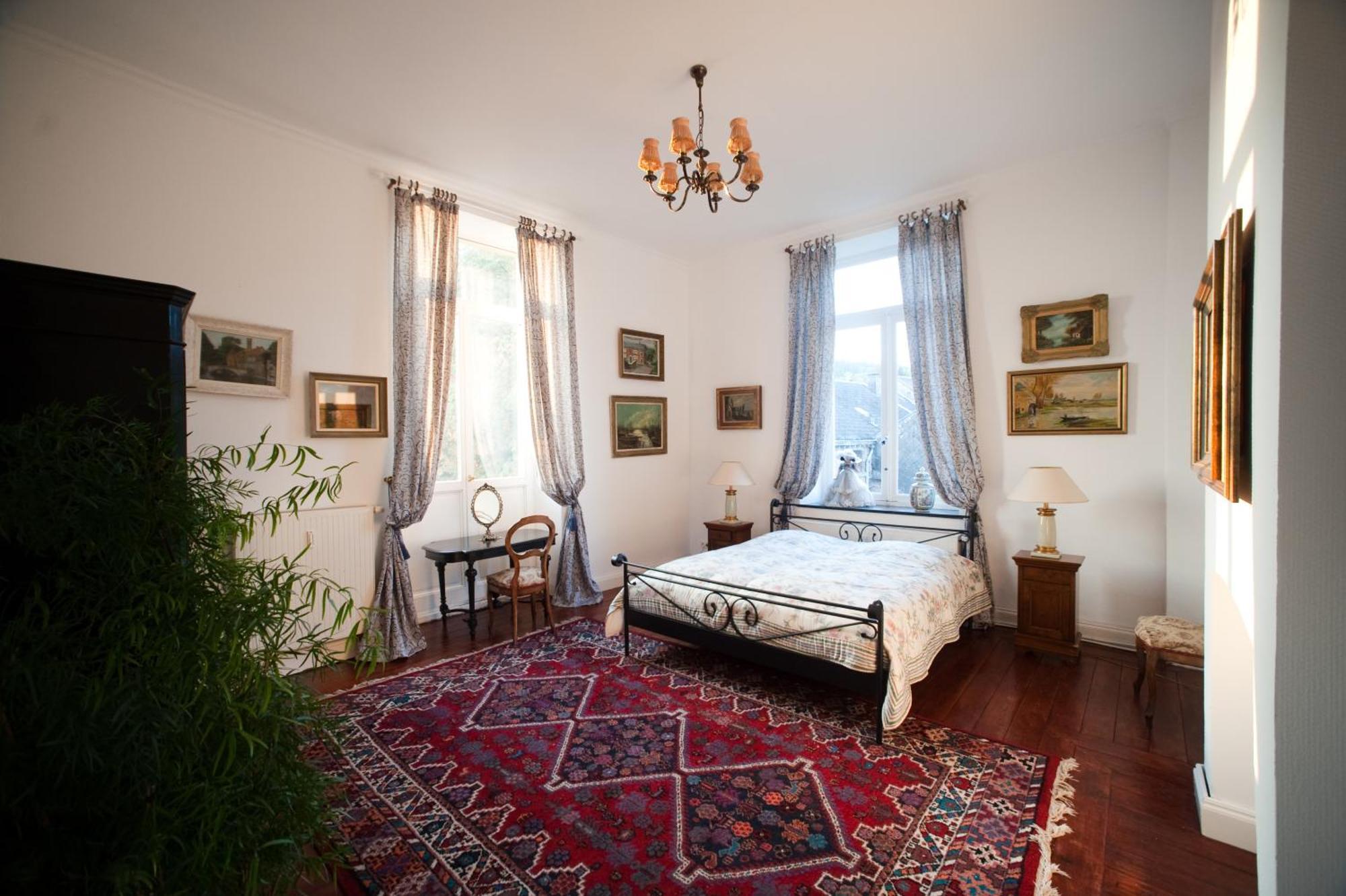 Chateau Neufays Theux Oda fotoğraf
