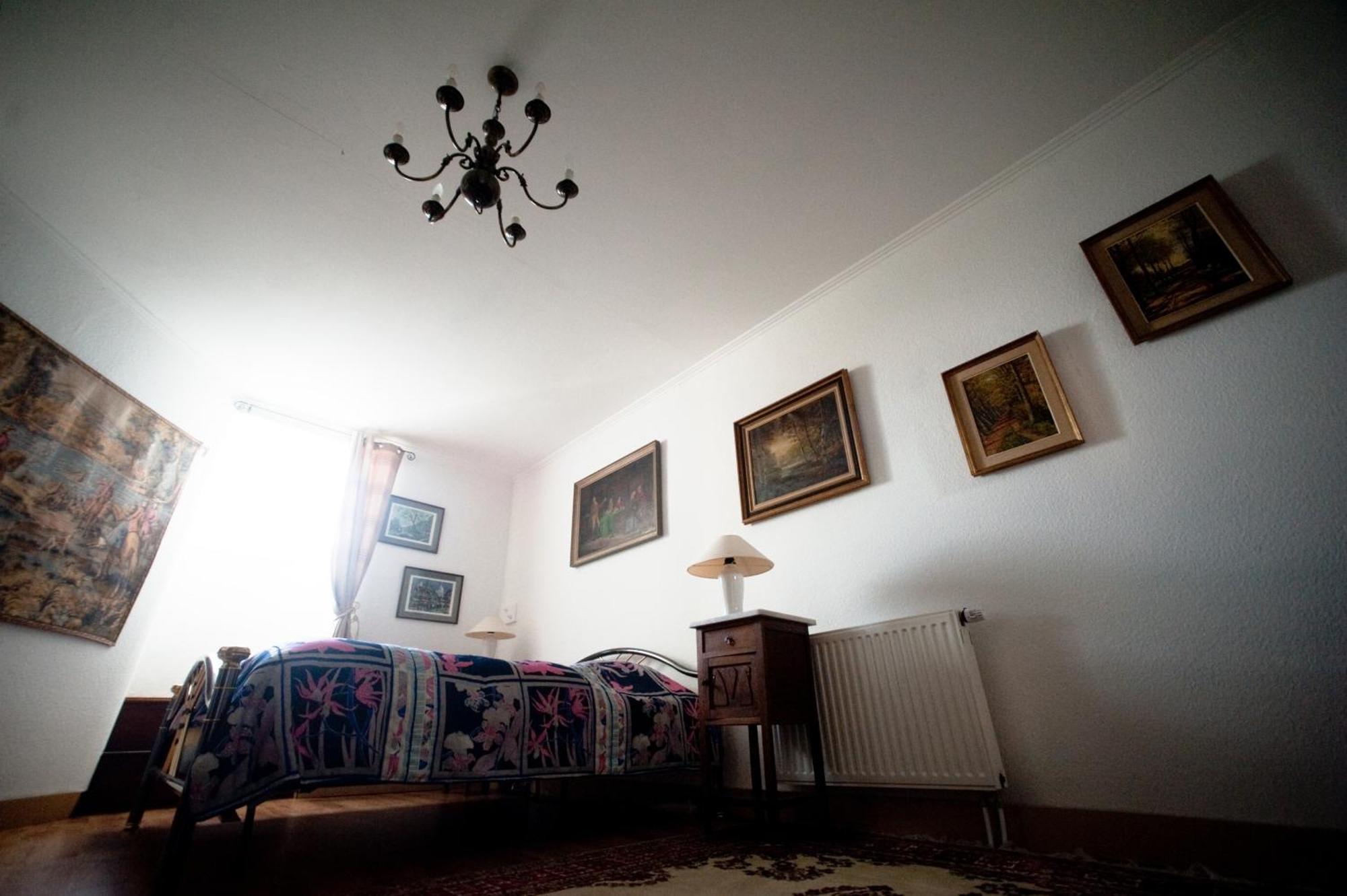 Chateau Neufays Theux Oda fotoğraf