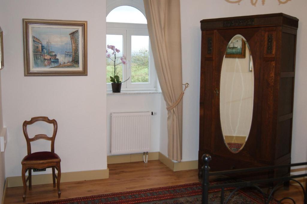 Chateau Neufays Theux Oda fotoğraf